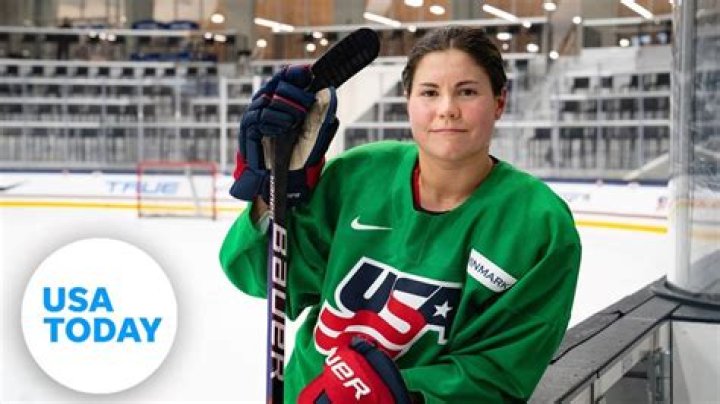 American Ice Hockey Player Abby Roque's Biography, Family, Stats, Career, Earnings, Net Worth, Salary, Contract and Boyfriend