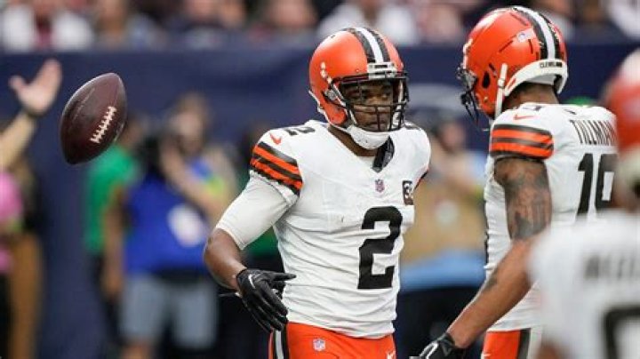 Amari Cooper Height, Weight, Family, Facts, Education, Biography