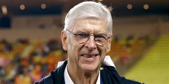 Histoire d'enfance Arsène Wenger Plus Untold Biographie Faits