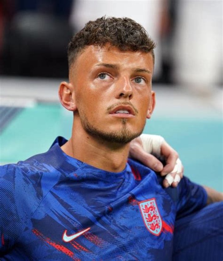 Who is Ben White's Girlfriend, Know About His Relationship Status, Girlfriend, Net Worth, Salary, Earnings, Contract and World Cup 2022