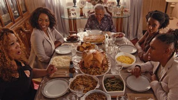 The Best Thanksgiving TV Episodes of All Time — Best Life