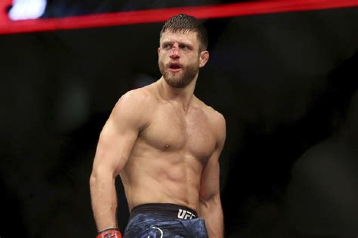 Calvin Kattar UFC Career Stats, Earnings, and Net worth (Bio, Age, Family, Girlfriend, Career, Sponsor)