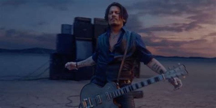Can Johnny Depp Play Guitar?