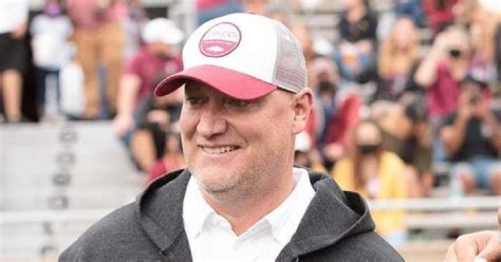 Chris Weinke Bio - affair, married, spouse, salary, net worth, bio, career, children