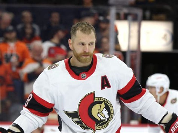 NHL Player Claude Giroux bio, Salary, Net worth, Career Highlights, personal life, girlfriend, Wife, affair, Facts