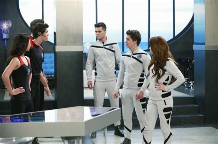 COLE EWING, SPENCER BOLDMAN, BILLY UNGER, KELLI BERGLUND – Celeb Secrets