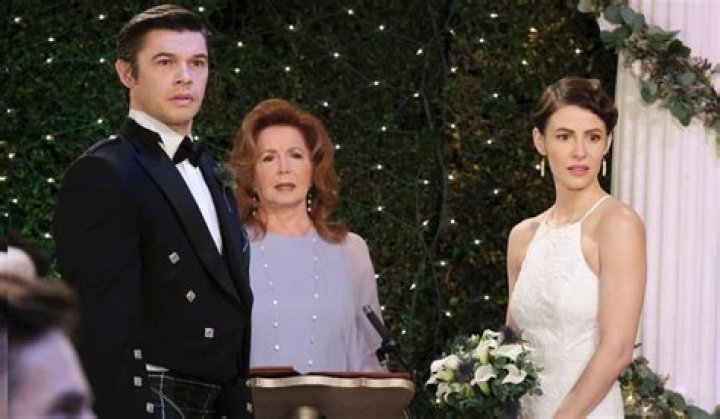 Xander’s Move Makes Things Worse As Sarah Has Change Of Heart