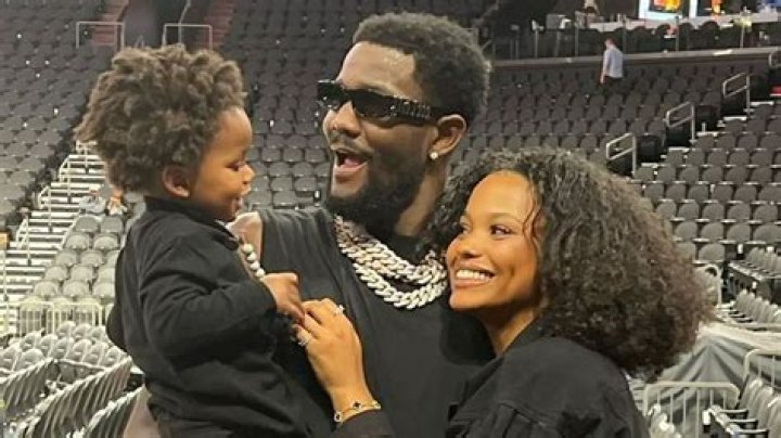 Meet Deandre Ayton’s Baby Momma, Anissa Evans