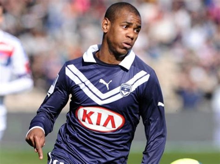 Diego Rolan | Bio-salary,net worth,affair,girlfriend,wife,children,bio,career