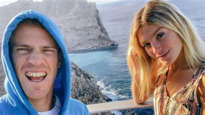 Diego Schwartzman Girlfriend 2021 - Tennis Star Is Dating His GF For Nearly 2 Years!