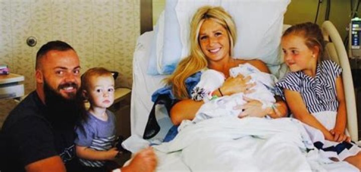 Diesel Brothers Dave Sparks Wife, Married, Children, Net Worth, Age, Wiki-bio, and Salary.