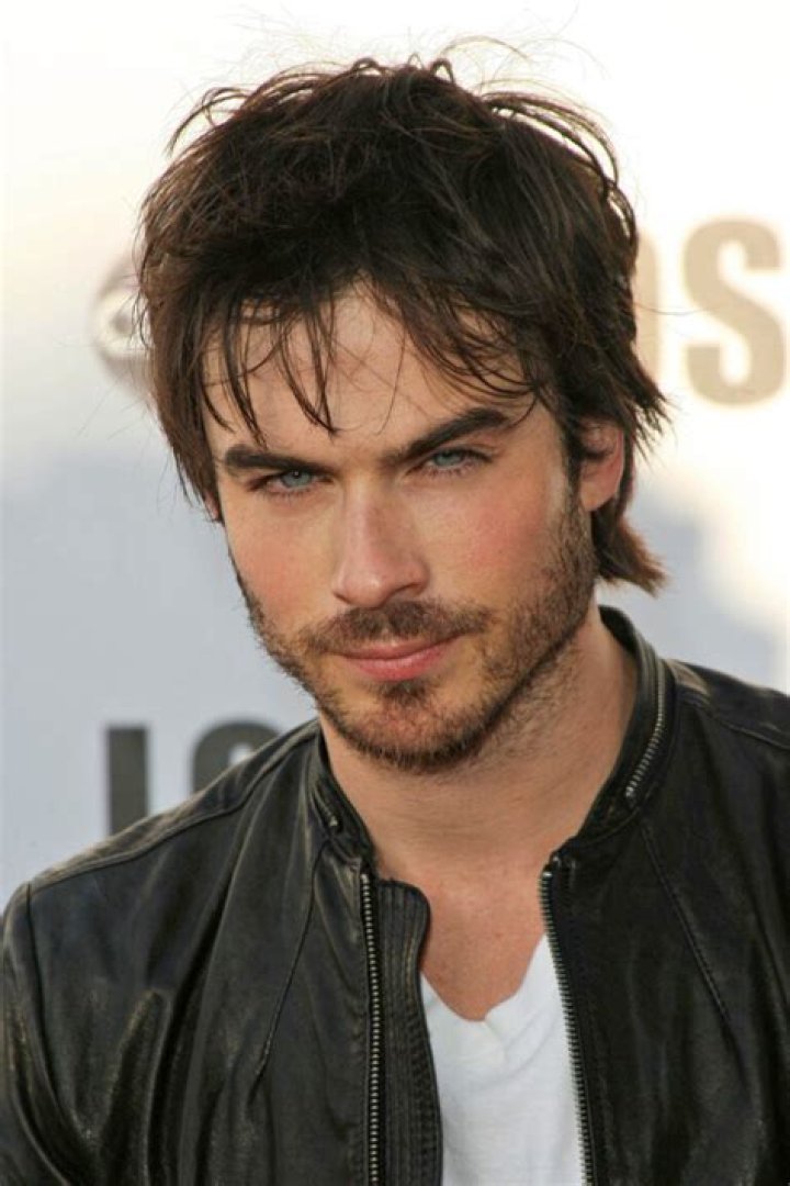 Does Ian Somerhalder Reply To DMs?