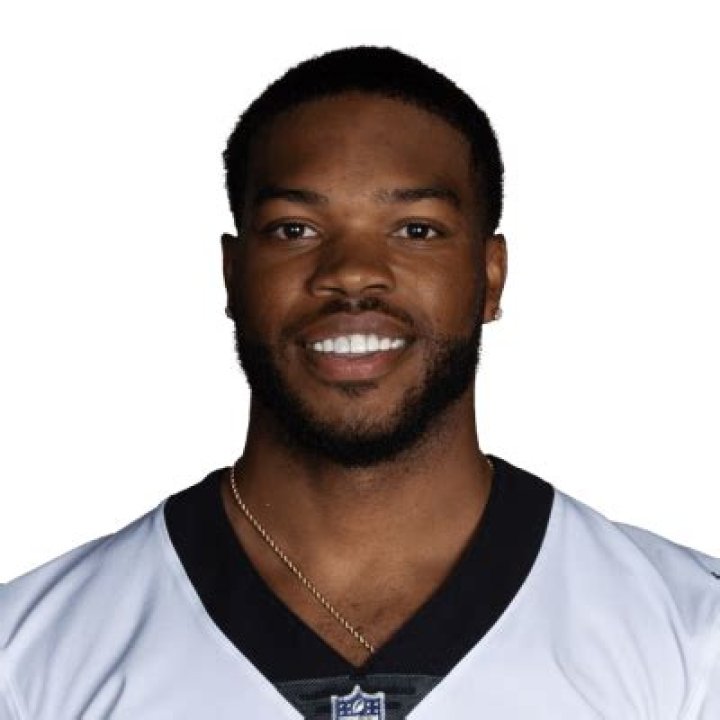 Dwayne Washington's NBA Career, Stats, Bio, Age, Net Worth, Salary, Contract, Earnings, Wife, Married Life, Children, Draft and Transfer