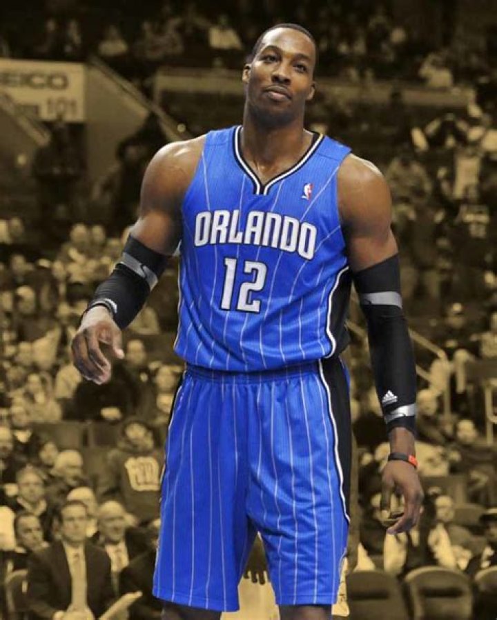 Dwight Howard Height, Weight, Age, Girlfriend, Family, Facts, Biography