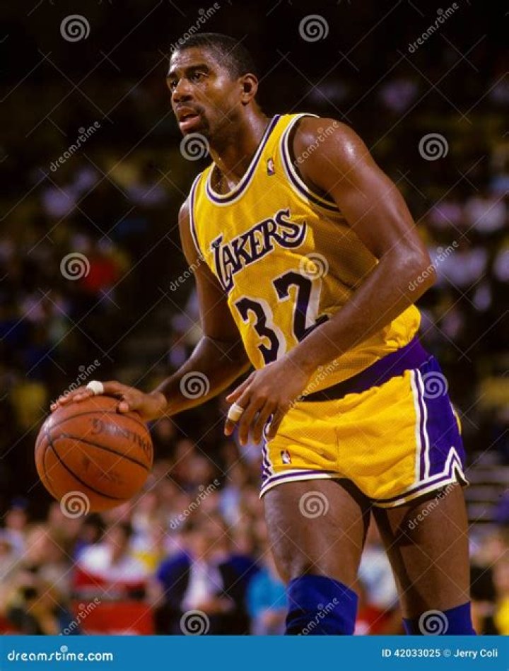 Hire Earvin Magic Johnson to Speak at Events