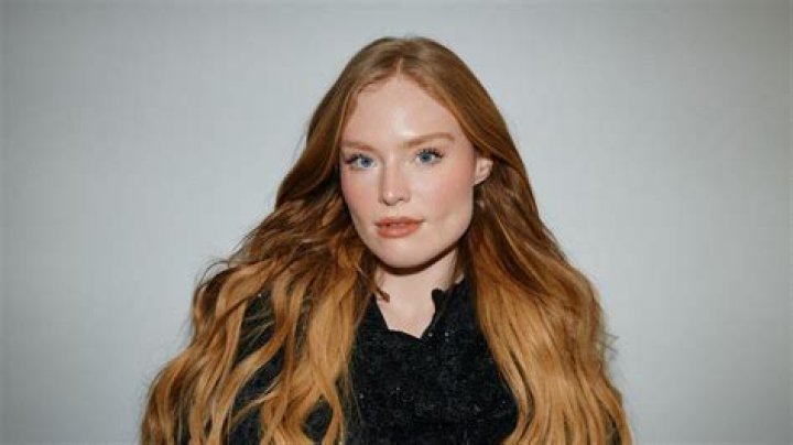 Freya Ridings Height, Weight, Age, Spouse, Education, Biography