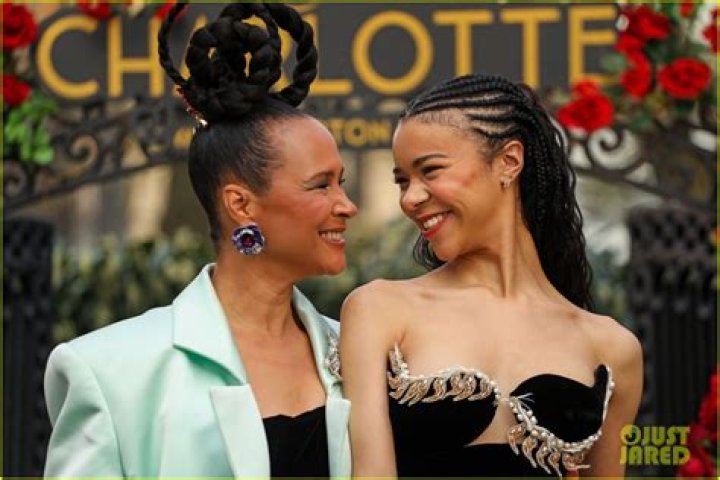 Golda Rosheuvel Height, Weight, Age, Spouse, Family, Facts, Biography