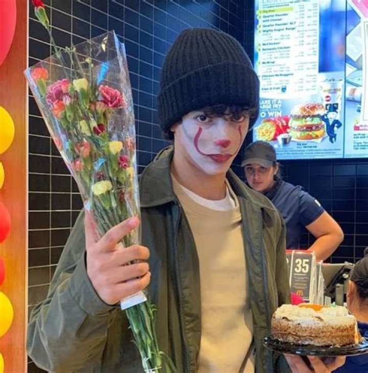 HamzahTheFantastic Height, Weight, Age, Girlfriend, Facts, Biography