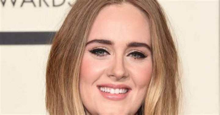 Is Adele Left-Handed?