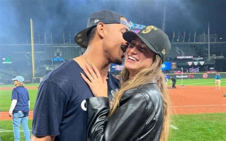 
Is Julio Rodriguez Dating? Know About His Relationship Status, Girlfriend and MLB Career
