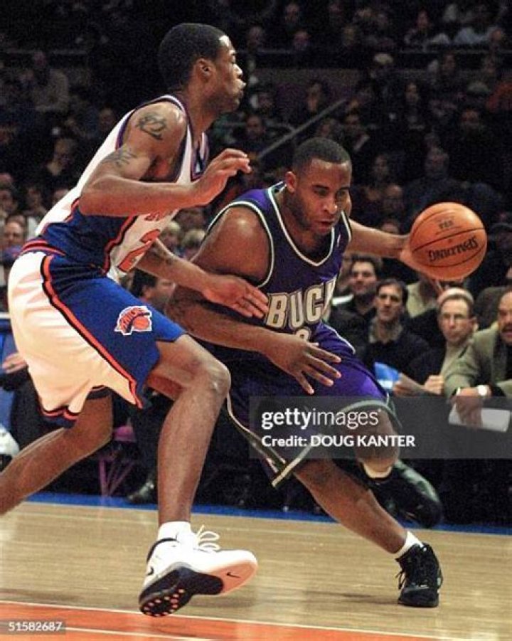 Jason Caffey Biography- NBA player, Salary, Earnings, Contract, Net worth, Married, Relationship, Affair, Age, height, Family, Dating