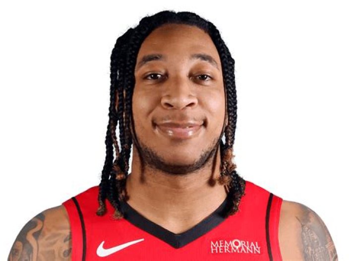 JD Davison's Bio, Age, Height, Net Worth, Salary, Contract, Earnings, Girlfriend, Relationship Status, Transfer