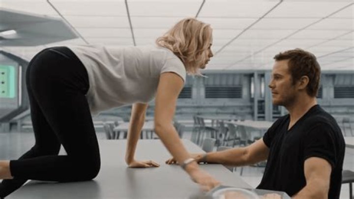 Why Jennifer Lawrence Got "Really, Really Drunk" Before Kissing Co-Star Chris Pratt