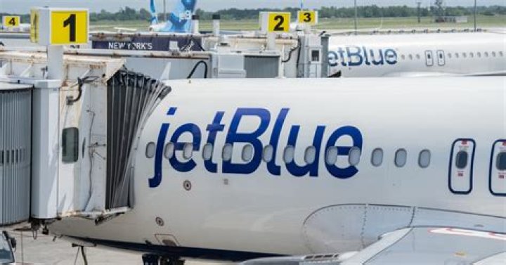 JetBlue Is Cutting More Than 1,000 Flights, Starting Today