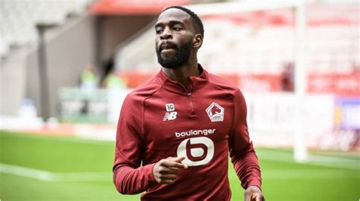 Jonathan Ikone Contract, Salary, and Net worth (Bio, Age, Family, Affair, Height, Weight, Girlfriend, Stats)