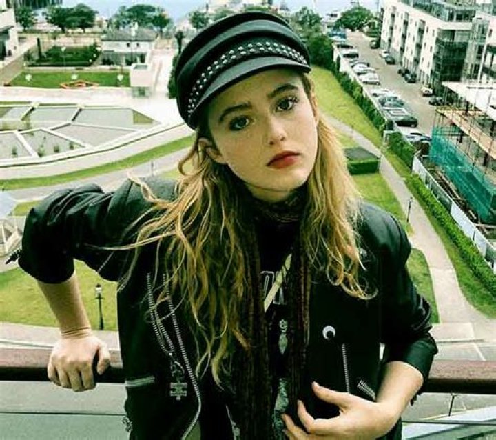 Kathryn Newton Biography, Dating, Boyfriend, Net Worth, Parents, Height
