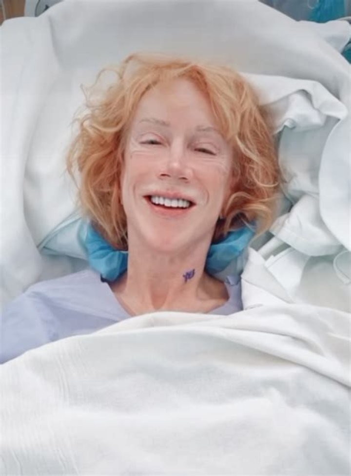 Kathy Griffin Just Revealed This Surprising Side Effect From Cancer Treatment