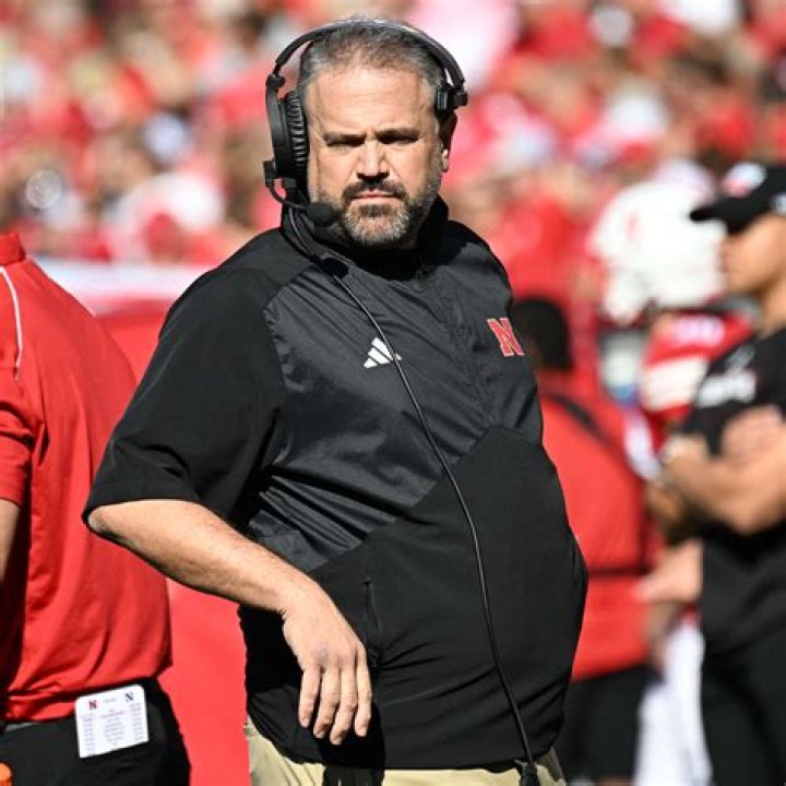 Kayce Smith- ESPN sportscaster and Cancer Survivor, Dating her boyfriend Tom; Salary and Earnings from the Network