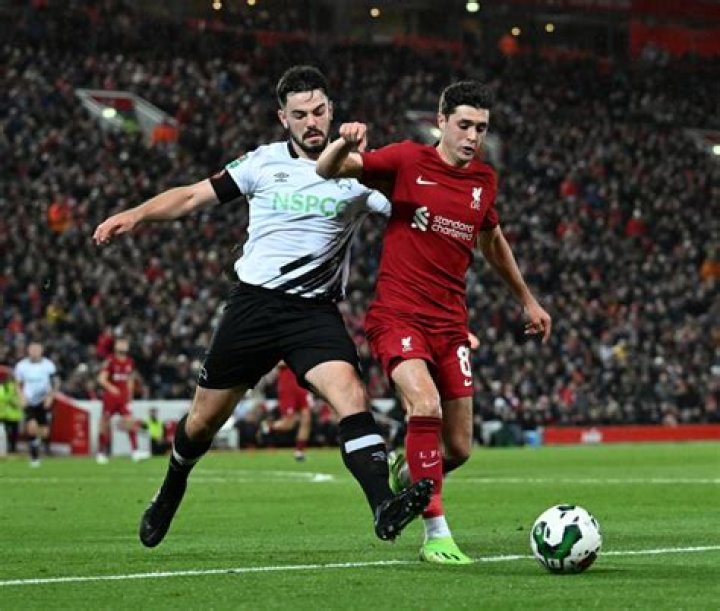 Layton Stewart Football Career and Stats; Team, Salary, Earnings, Net worth, Family, Girlfriend, Relationship, Age, and More