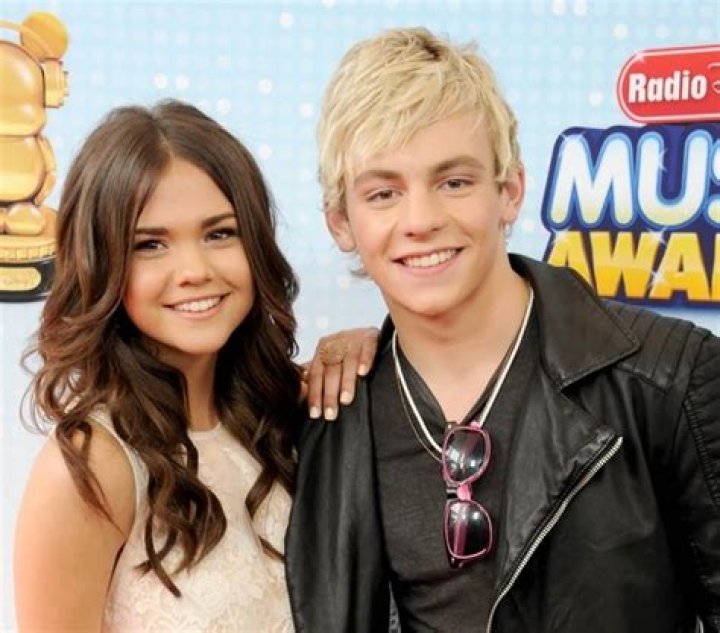 MAIA MITCHELL, ROSS LYNCH – Celeb Secrets