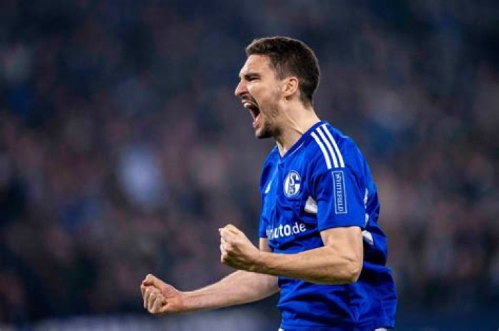 Marcin Kaminski | Bio-salary, net worth, married, affair, dating, girlfriend