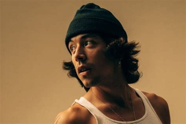 Hire Mato Wayuhi for a Corporate Event or Performance Booking.