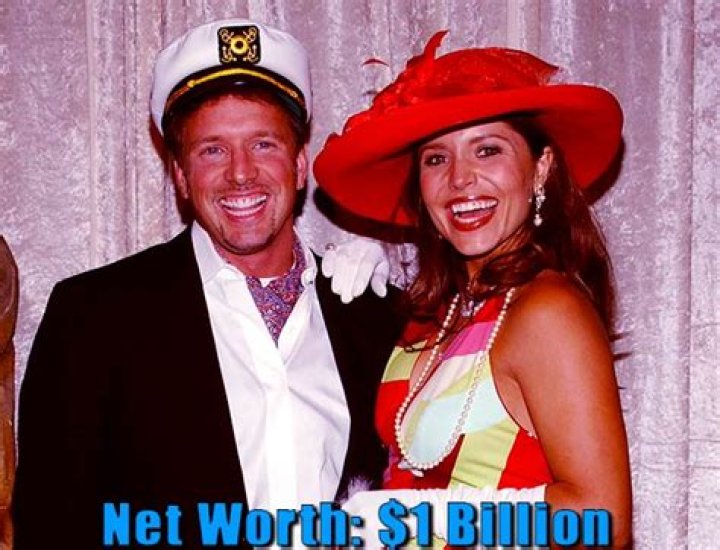 Who is Mindy Burbano? Her Wiki, Bio, Net Worth, Married Life, Husband, Measurements