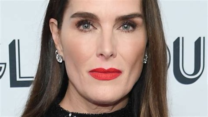 Brooke Shields Gives Rare Comment on Her Recovery After Grisly Accident