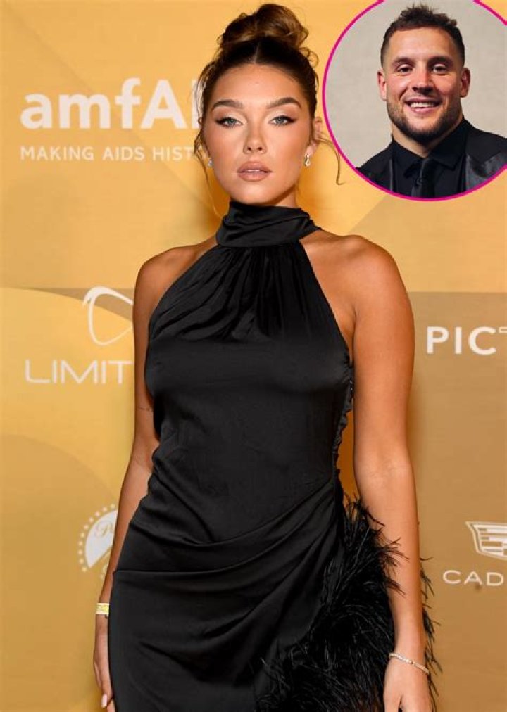 Single Or Dating Jenna Berman?