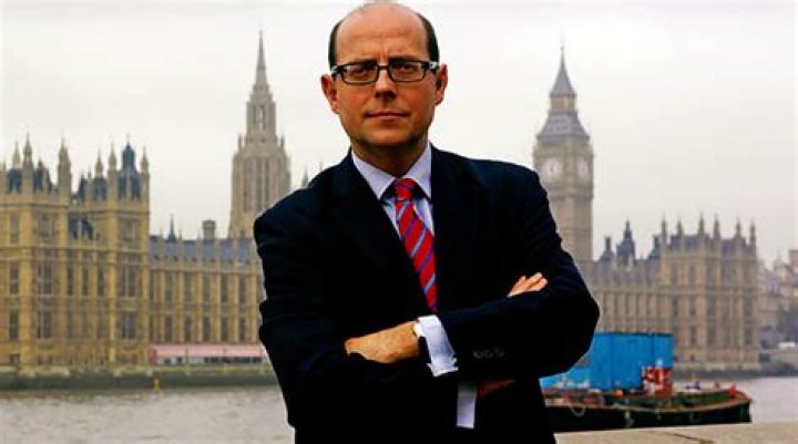 Is BBC’ Nick Robinson Married to Wife? What’s His Current Net Worth & Salary?