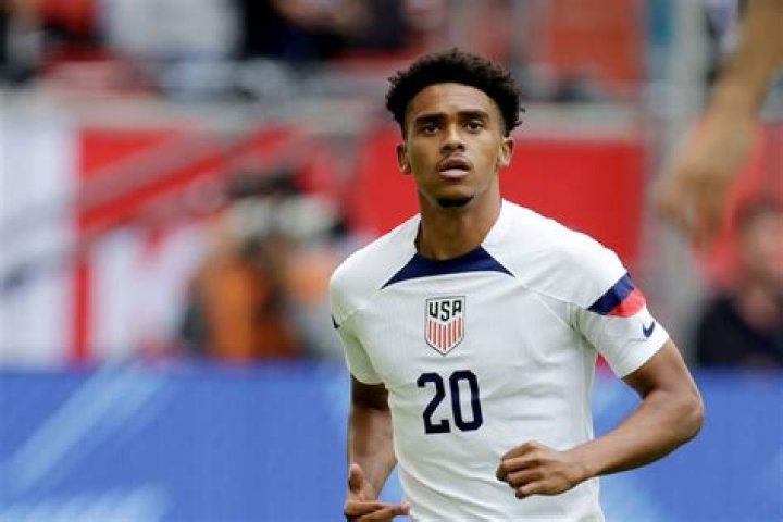 FC Dallas' Defender Reggie Cannon Salary, Net Worth, Market Value, Is He Married?