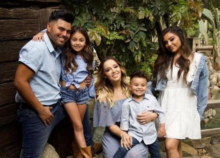 Rosie Rivera Kids, Husband Abel Flores, First Marriage, Net Worth, Age