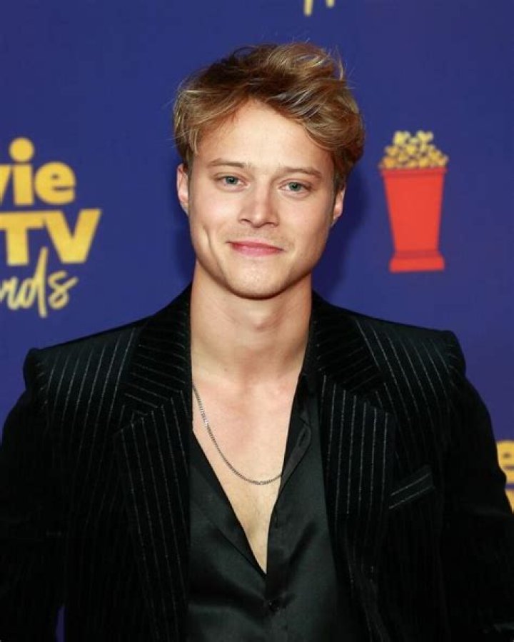 Hire Rudy Pankow For an Appearance at Events or Keynote Speaker Bookings.