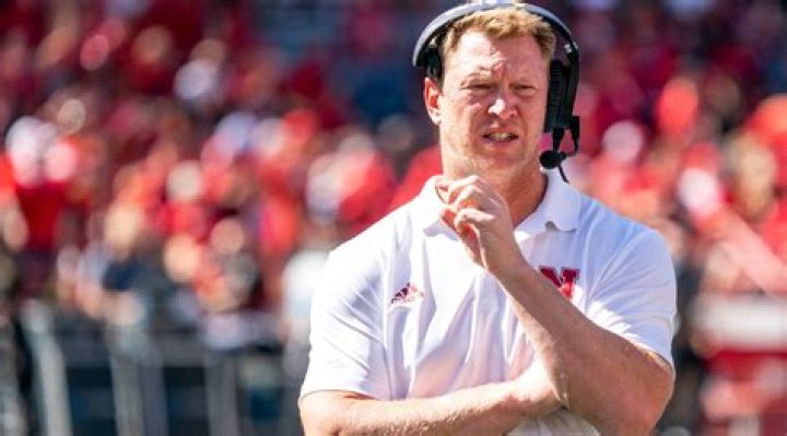 NFL Coach Scott Frost's Bio, Salary, Net Worth, Relationship, Girlfriend, Married, Wife, Children, Facts