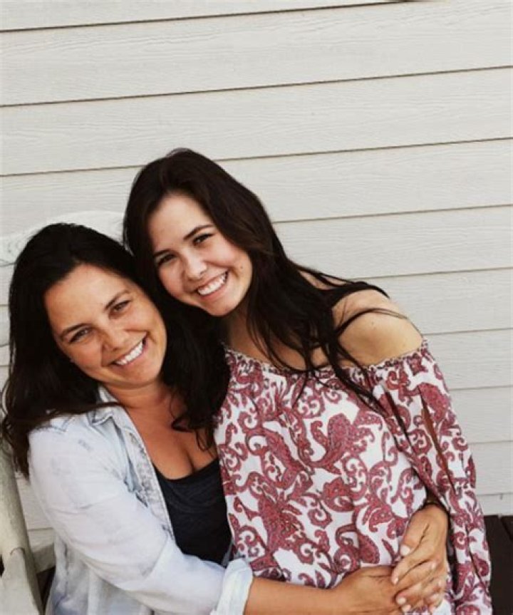 Sunshine Kiki Brown Wiki-Bio: Facts About Clayne Crawford Wife.