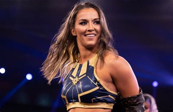 Tegan Nox Height, Weight, Age, Girlfriend, Family, Facts, Biography