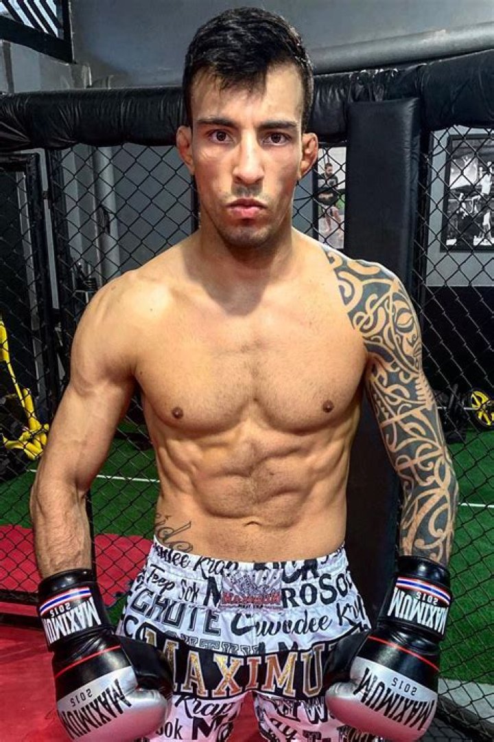 Thomas Almeida Bio-salary, net worth, girlfriend, career, UFC, mma, relationship