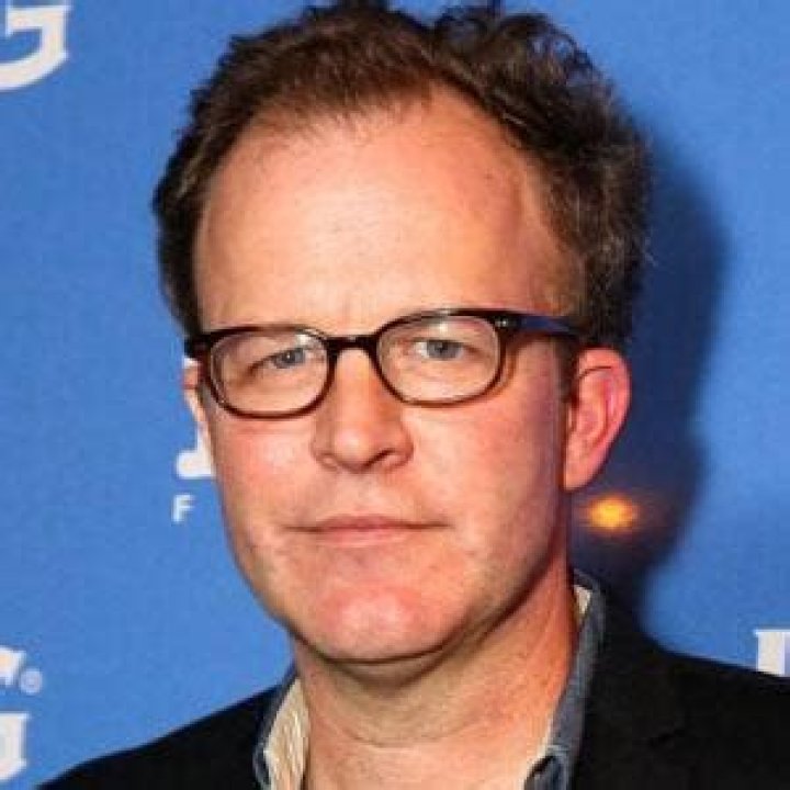 Tom McCarthy Bio-salary, net worth, married, wife, children, relationship, nationality, age, affair, career, family, earnings