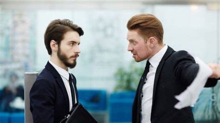 8 Savvy Ways to Outsmart Your Bully Boss