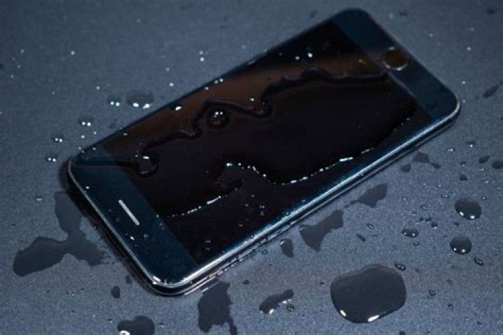 If Your Phone Gets Wet, Do This Instead of Putting It in Rice — Best Life
